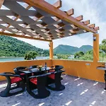 بيت للعطل Three-bedroom In *