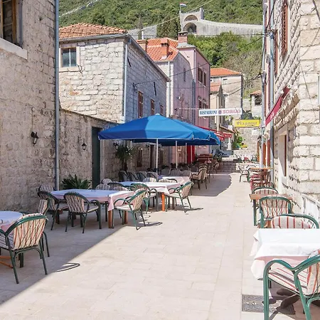 Feriehus Three-bedroom In