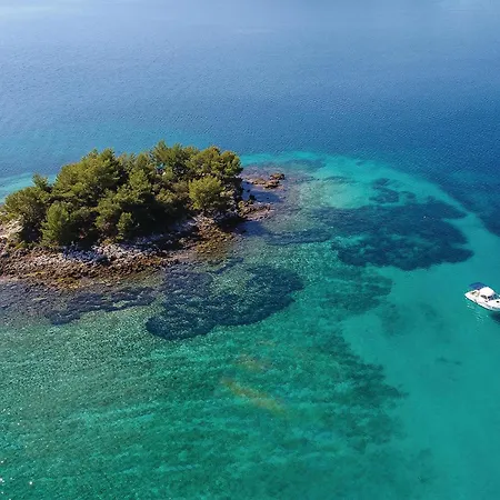 Feriehus Three-bedroom In *