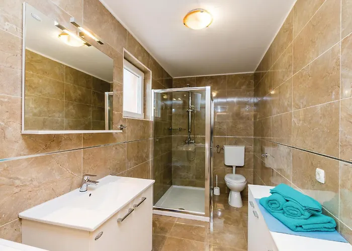 펜션 Three-bedroom In