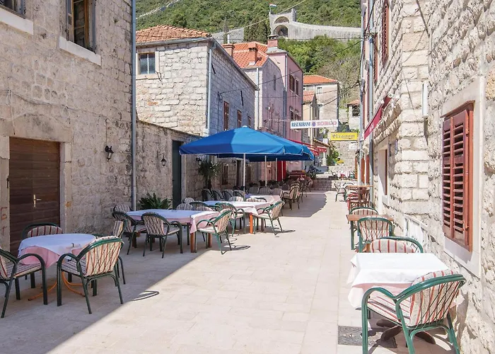 펜션 Three-bedroom In