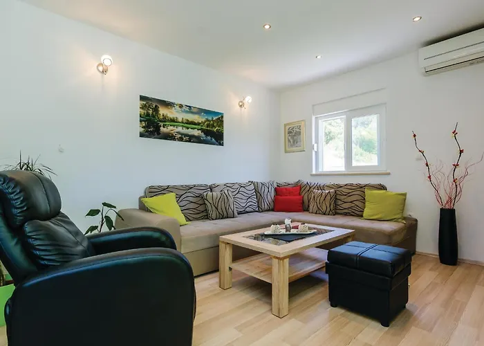 Three-bedroom In * 스톤